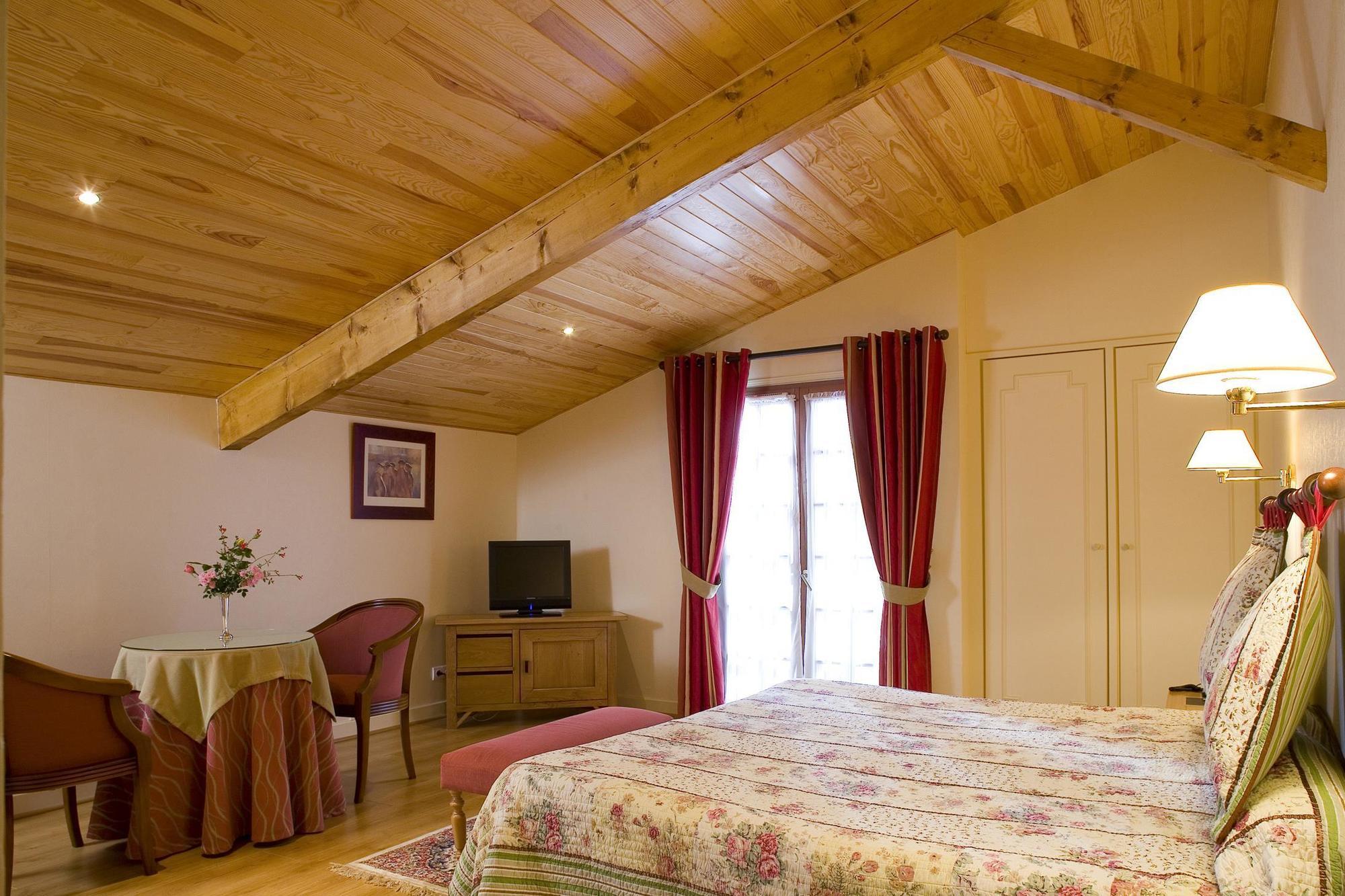 Hotel Argi Eder 아인오아 외부 사진